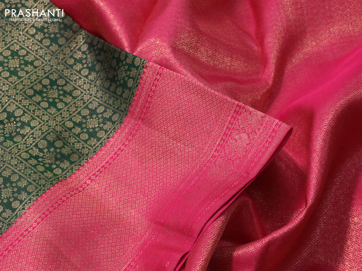 Pure kanchipuram silk saree green and pink with allover zari woven brocade weaves and rich zari woven border - Image 3