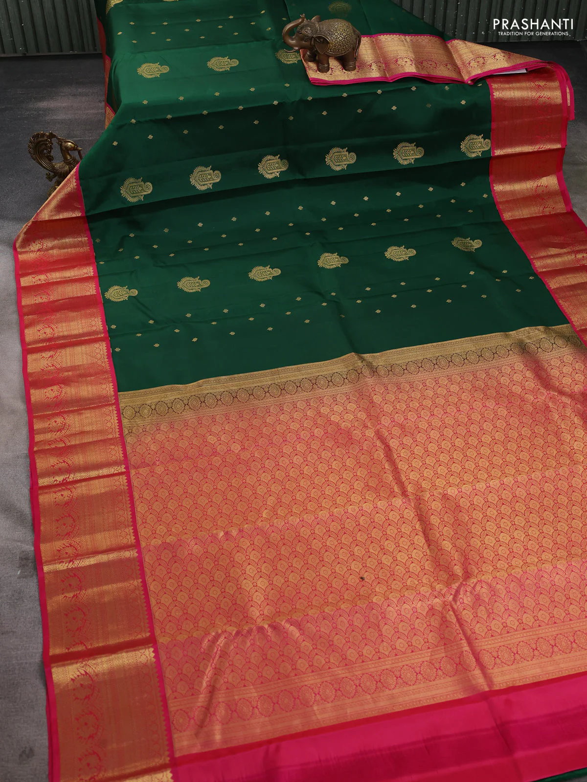 Pure kanchipuram silk saree green and pink with zari woven buttas and rich zari woven korvai border - Image 2