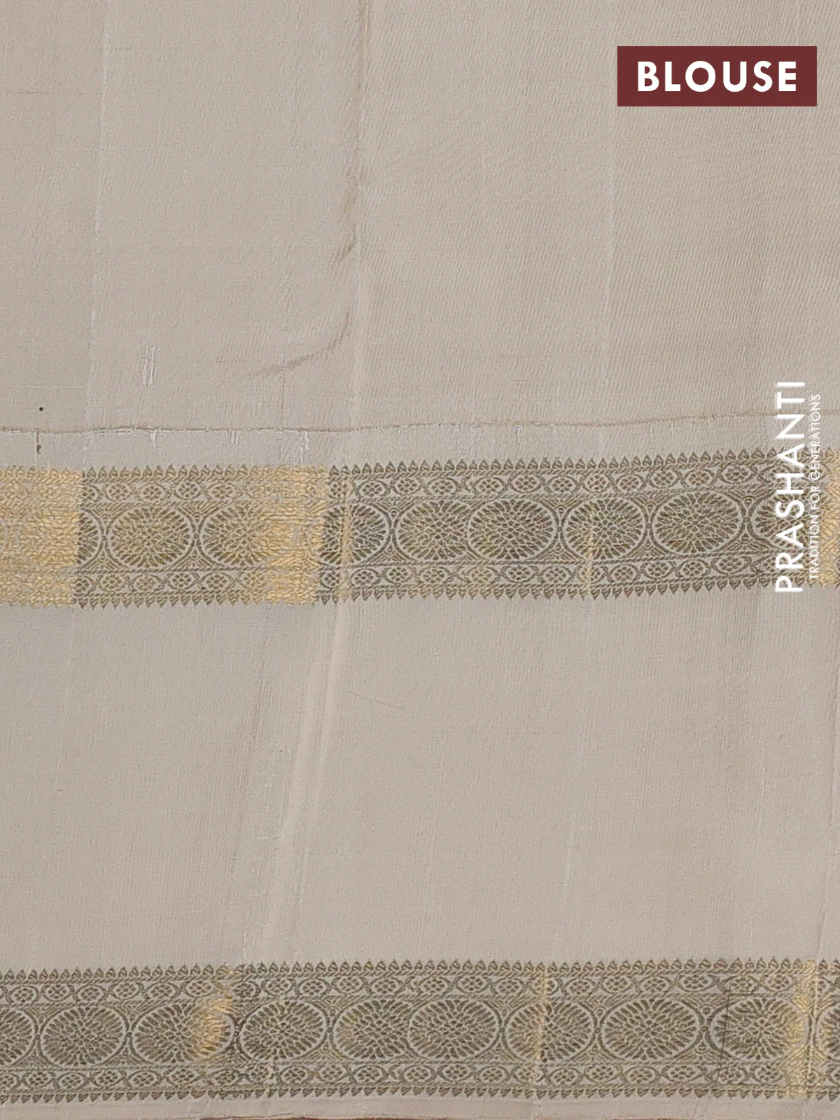 Pure kanchipuram silk saree green with zari woven buttas and ganga jamuna border - Image 4