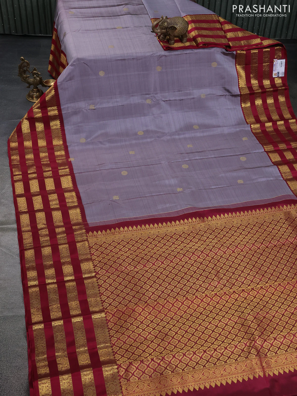 Pure kanchipuram silk saree grey and dark pink with zari woven annam buttas and long zari woven border - Image 2
