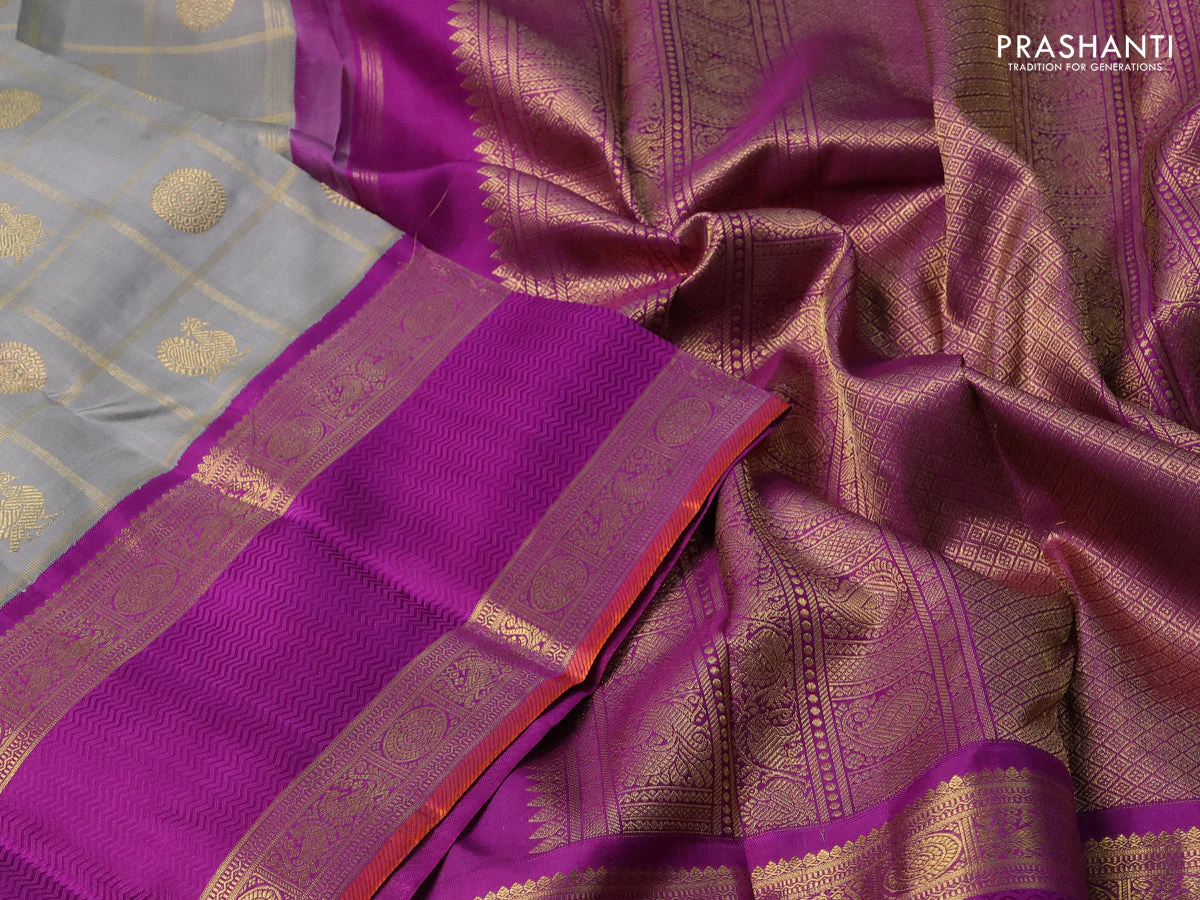 Pure kanchipuram silk saree grey and purple with allover zari checks & buttas and long rettapet zari woven korvai border - Image 3