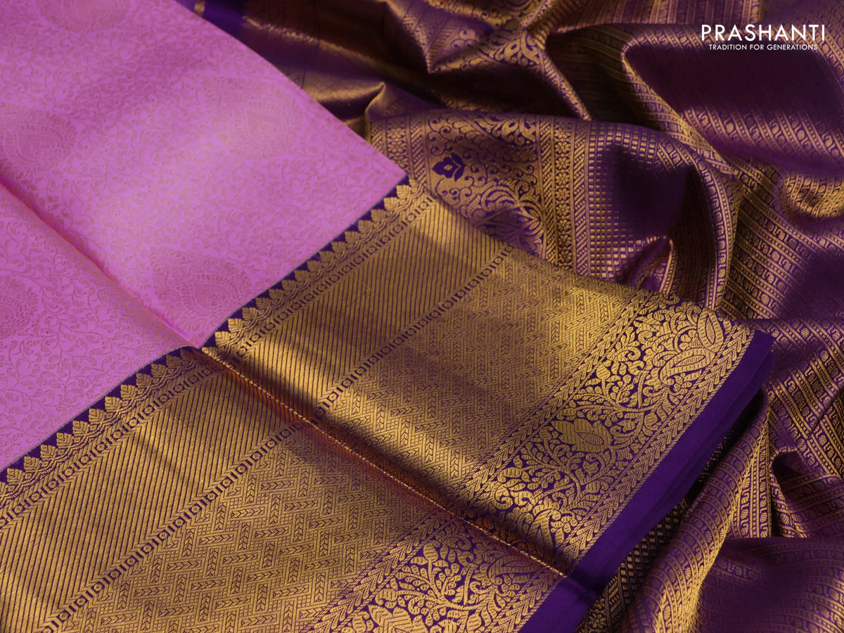 Pure kanchipuram silk saree lavender and violet with allover zari woven brocade weaves and long rich zari woven border - Image 3