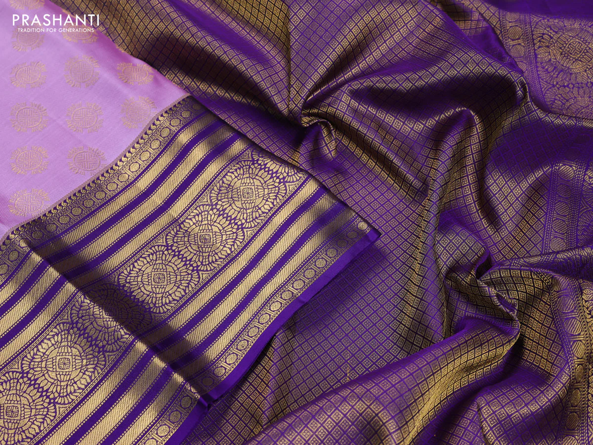 Pure kanchipuram silk saree lavender and violet with zari woven buttas and zari woven border - Image 3