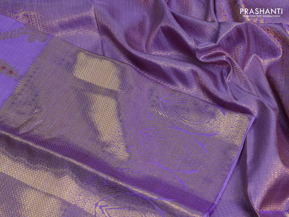 Pure kanchipuram silk saree lavender with allover silver & gold zari leheriya weaves and long zari woven border - Image 3