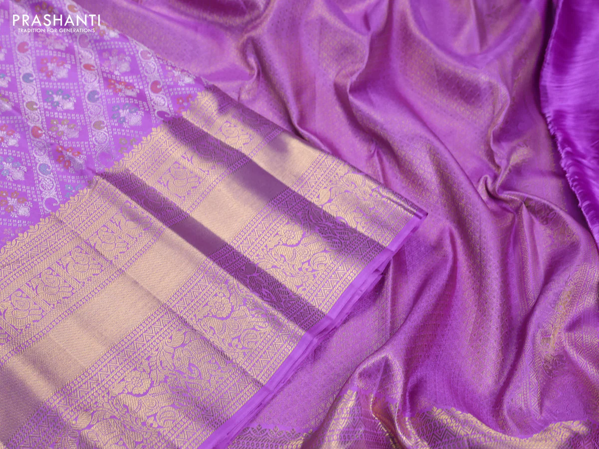 Pure kanchipuram silk saree lavender with allover silver zari woven brocade weaves and long zari woven border - Image 3