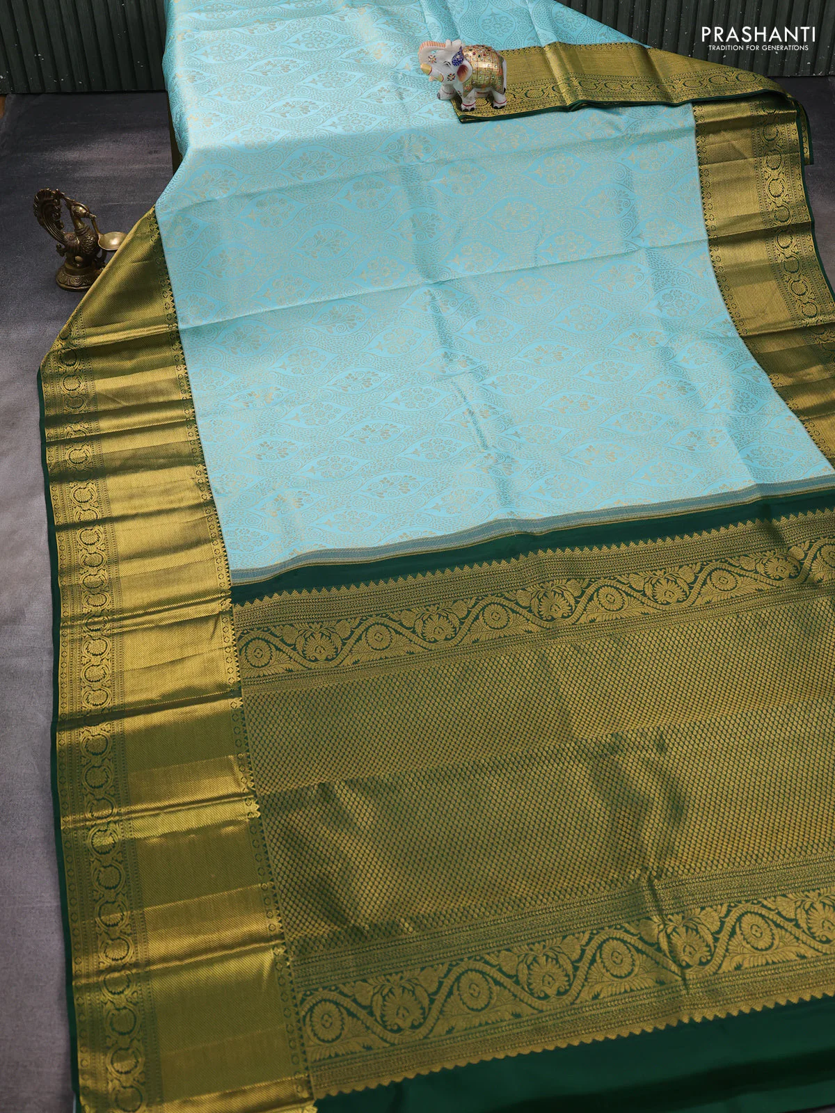 Pure kanchipuram silk saree light blue and green with allover zari woven brocade weaves and zari woven border - Image 2