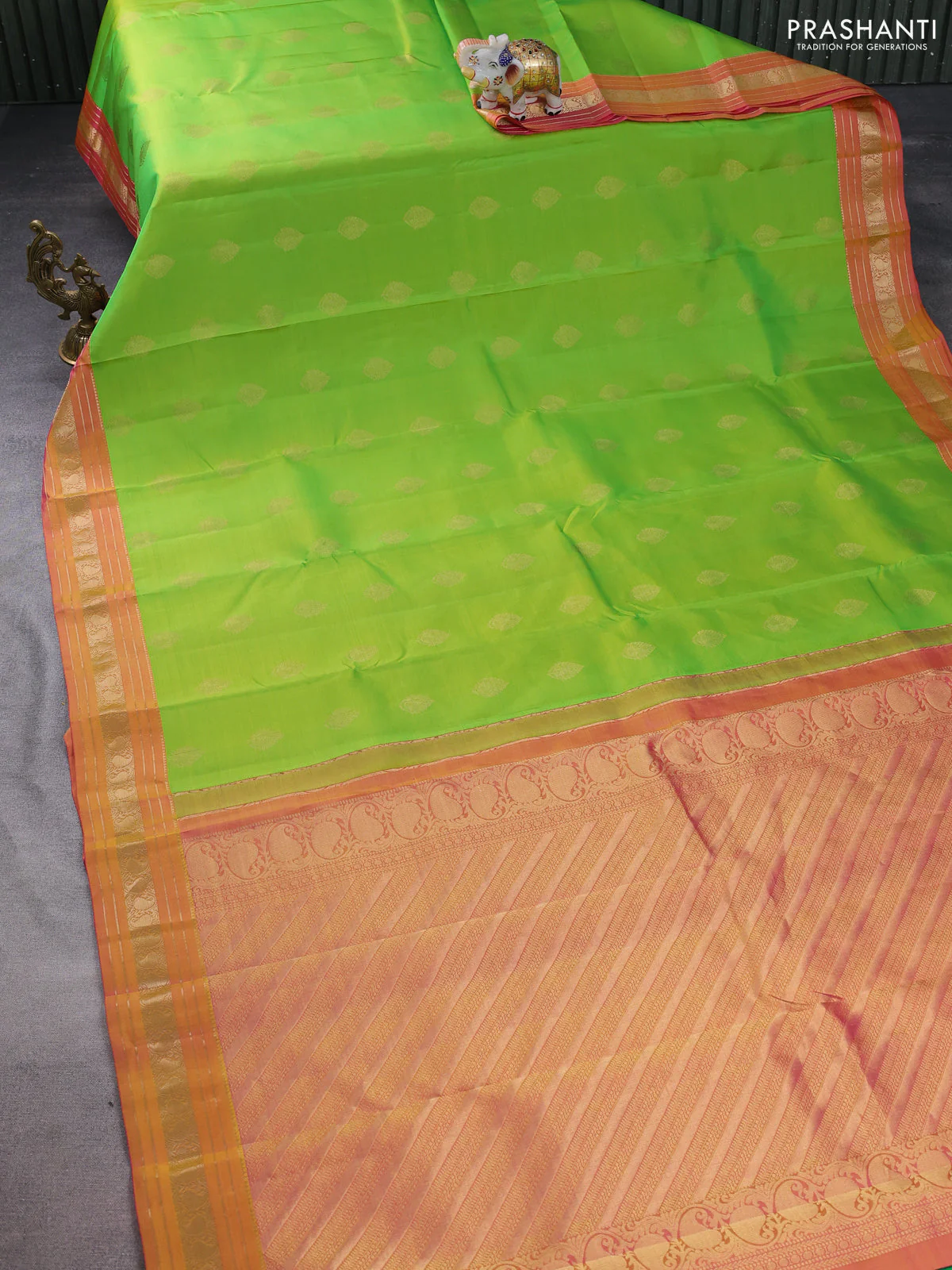 Pure kanchipuram silk saree light green and pink with zari woven buttas and rich zari woven border - Image 2