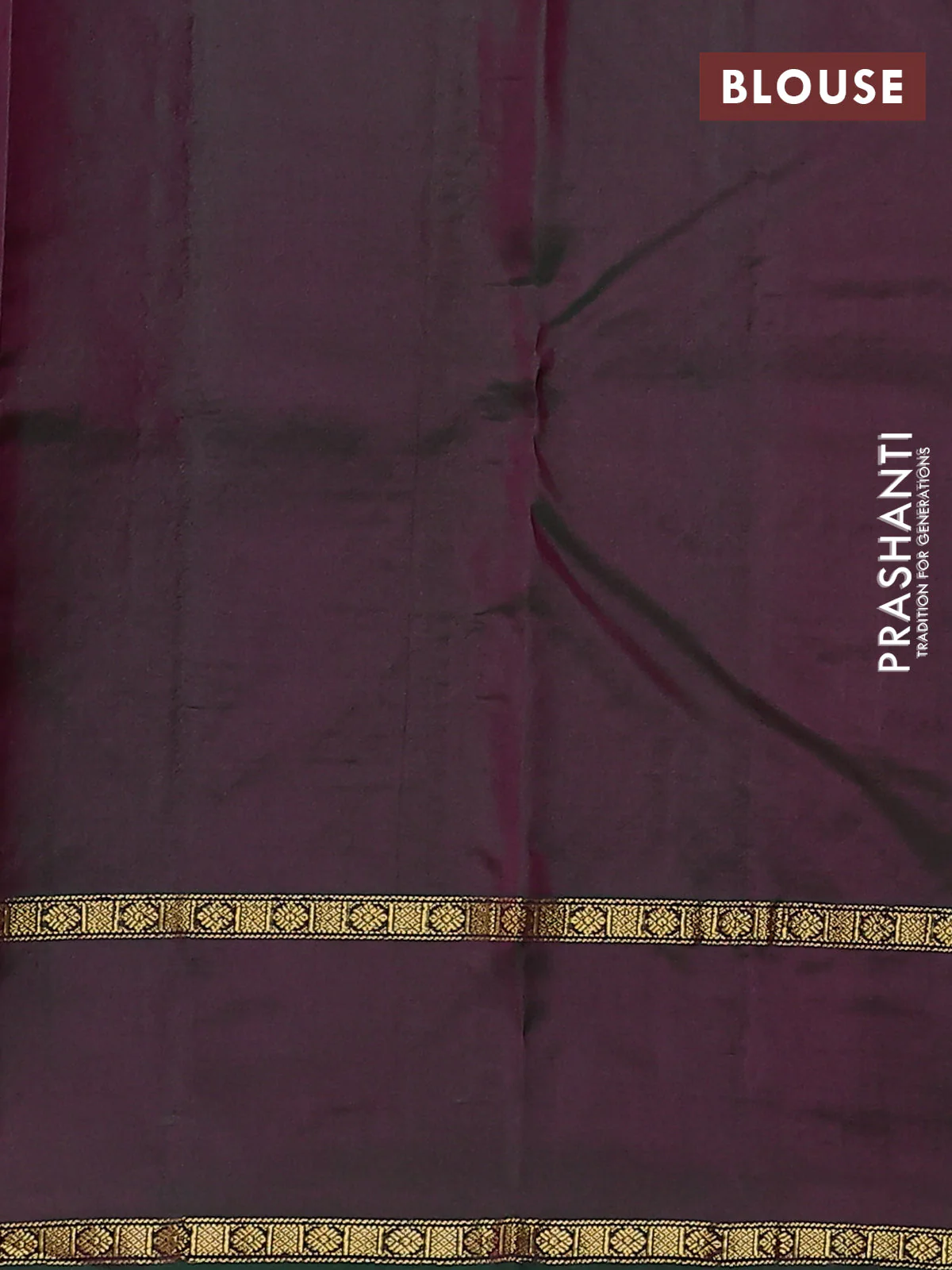 Pure kanchipuram silk saree magenta pink and dual shade of greenish maroon with zari woven buttas and rettapet zari woven paisley butta border - Image 3
