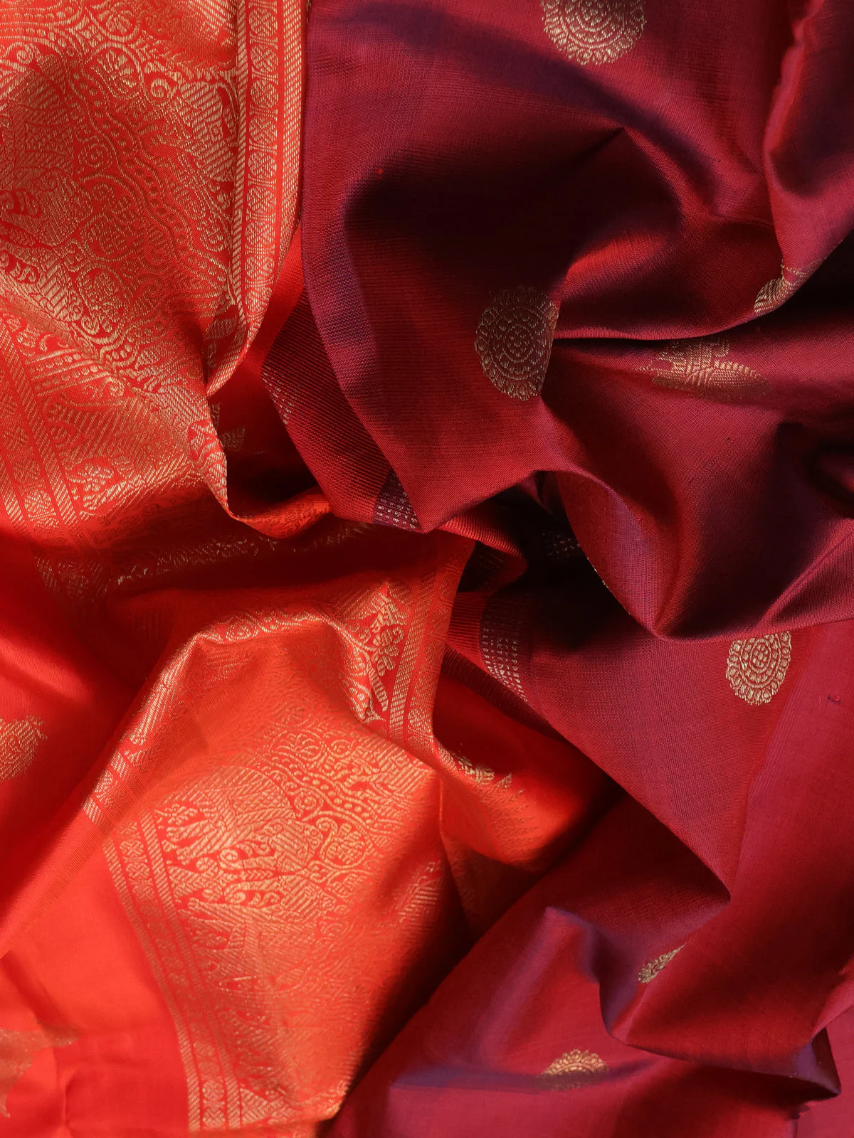 Pure kanchipuram silk saree maroon and orange with annam & rudhraksha zari woven buttas and piping border - Image 3