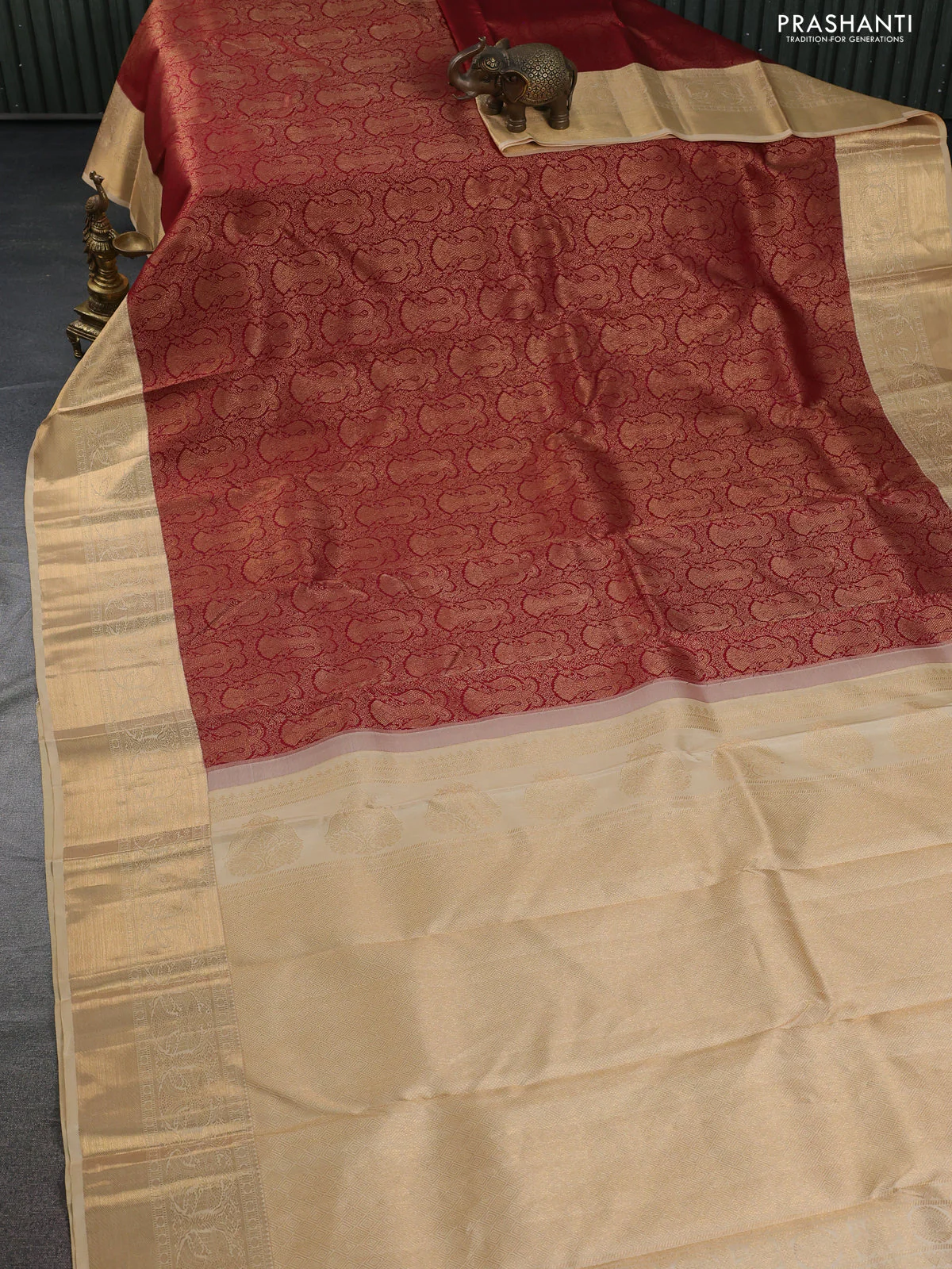 Pure kanchipuram silk saree maroon and sandal with allover zari woven brocade weaves and zari woven border - Image 2