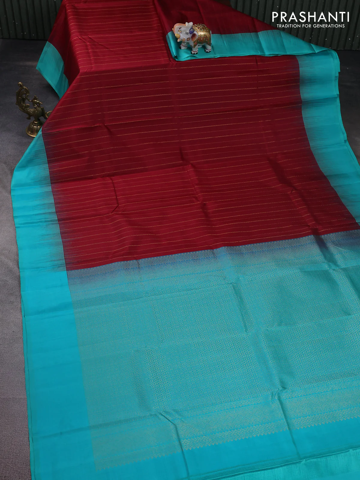 Pure kanchipuram silk saree maroon and teal blue with allover zari weaves and simple border - Image 2