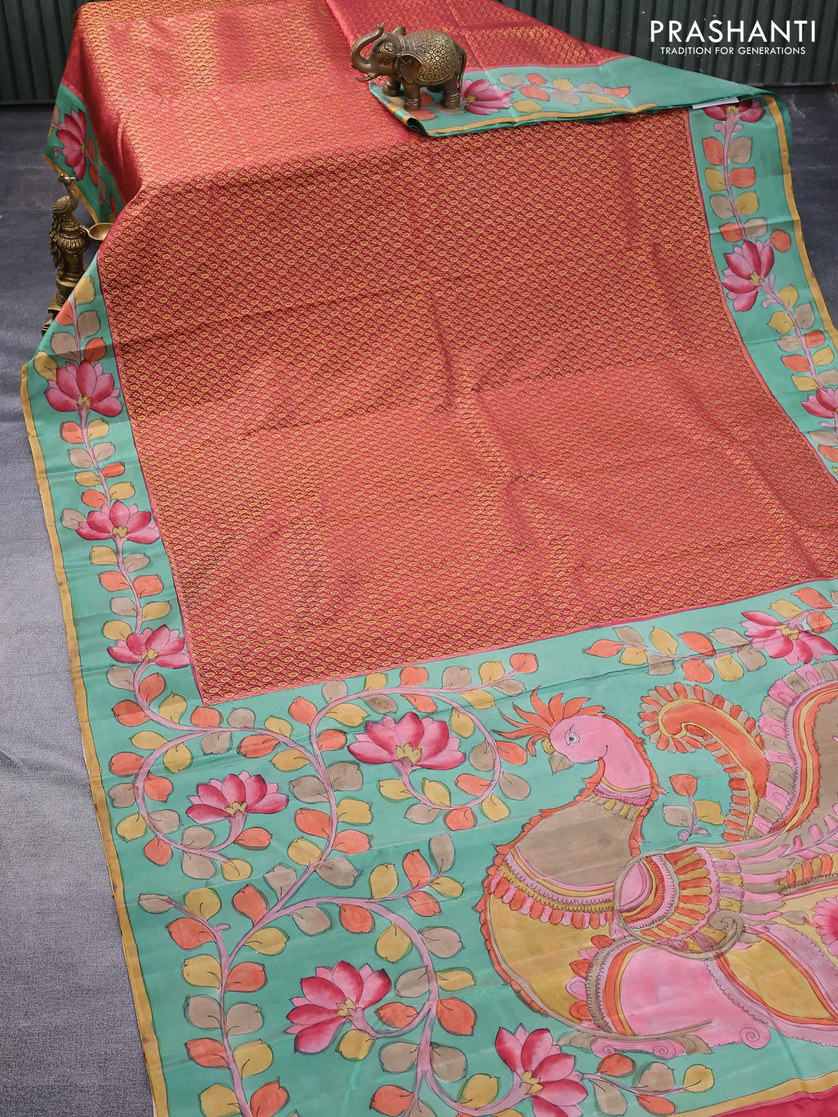 Pure kanchipuram silk saree maroon shade and pastel green shade with allover zari woven brocade weaves and kalamkari printed pallu & border - Image 2