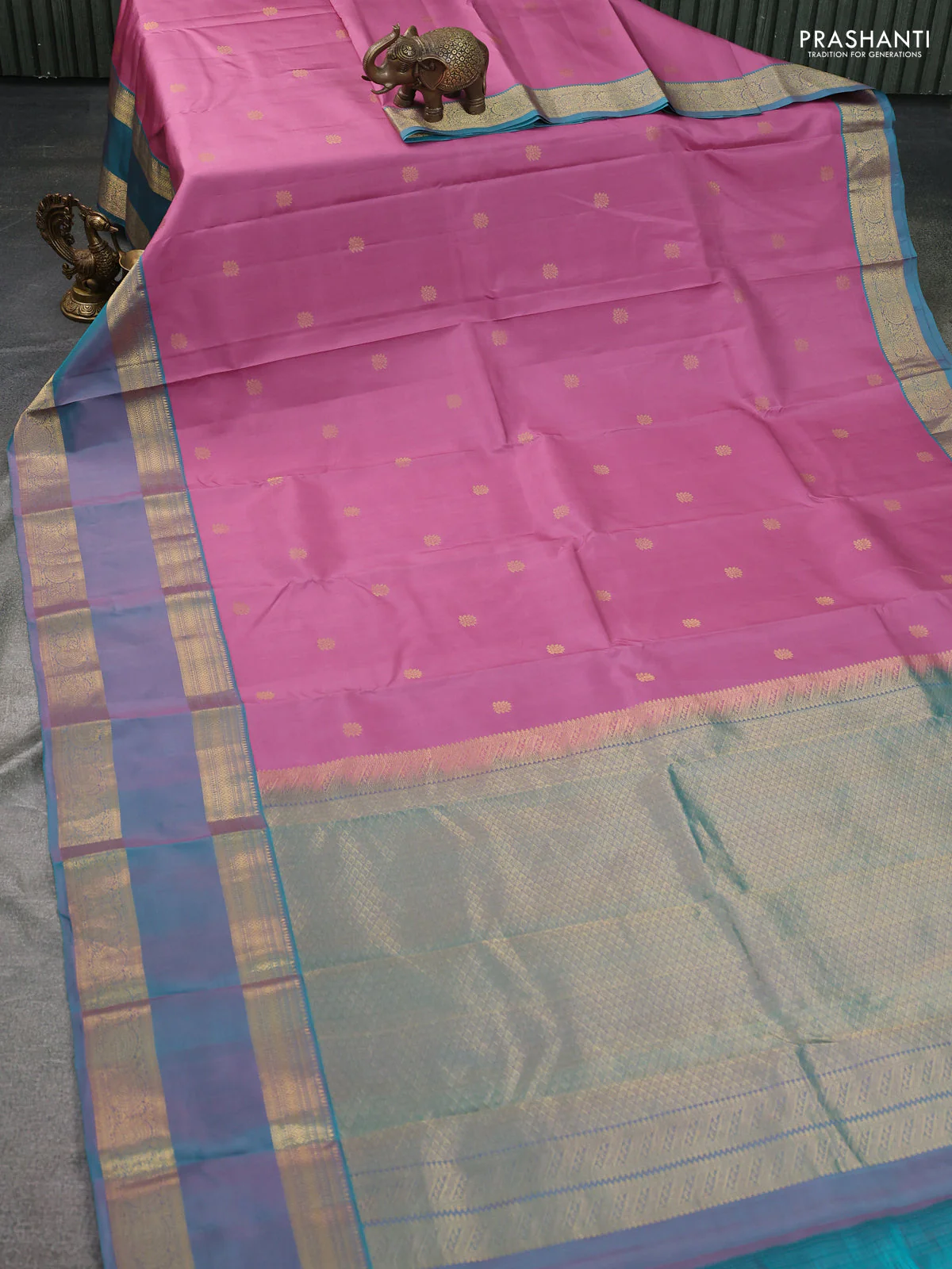 Pure kanchipuram silk saree mauve pink and teal green with zari woven buttas and rettapet zari woven border - Image 2