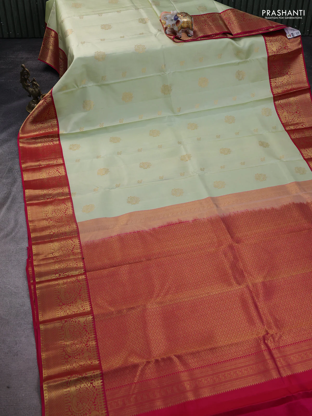 Pure kanchipuram silk saree mild pista green and pink with zari woven buttas and rich zari woven korvai border - Image 2