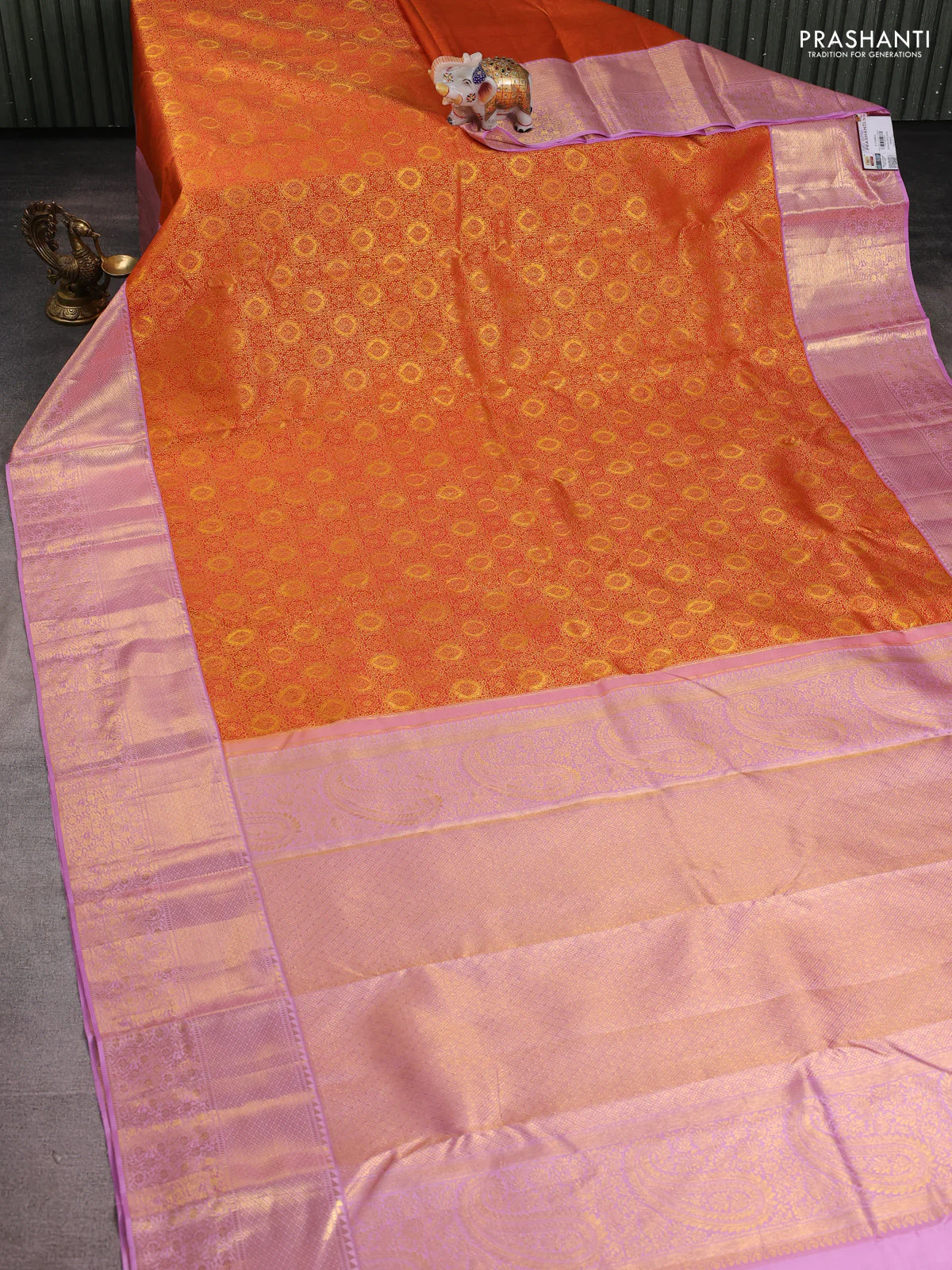 Pure kanchipuram silk saree orange and mild lavender with allover zari woven brocade weaves and rich zari woven border - Image 3