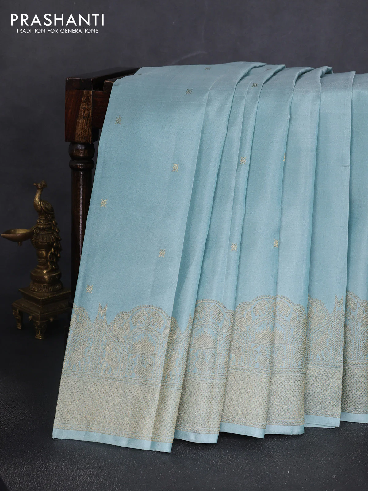 Pure kanchipuram silk saree pastel blue with zari woven buttas and rich zari woven border - Image 2