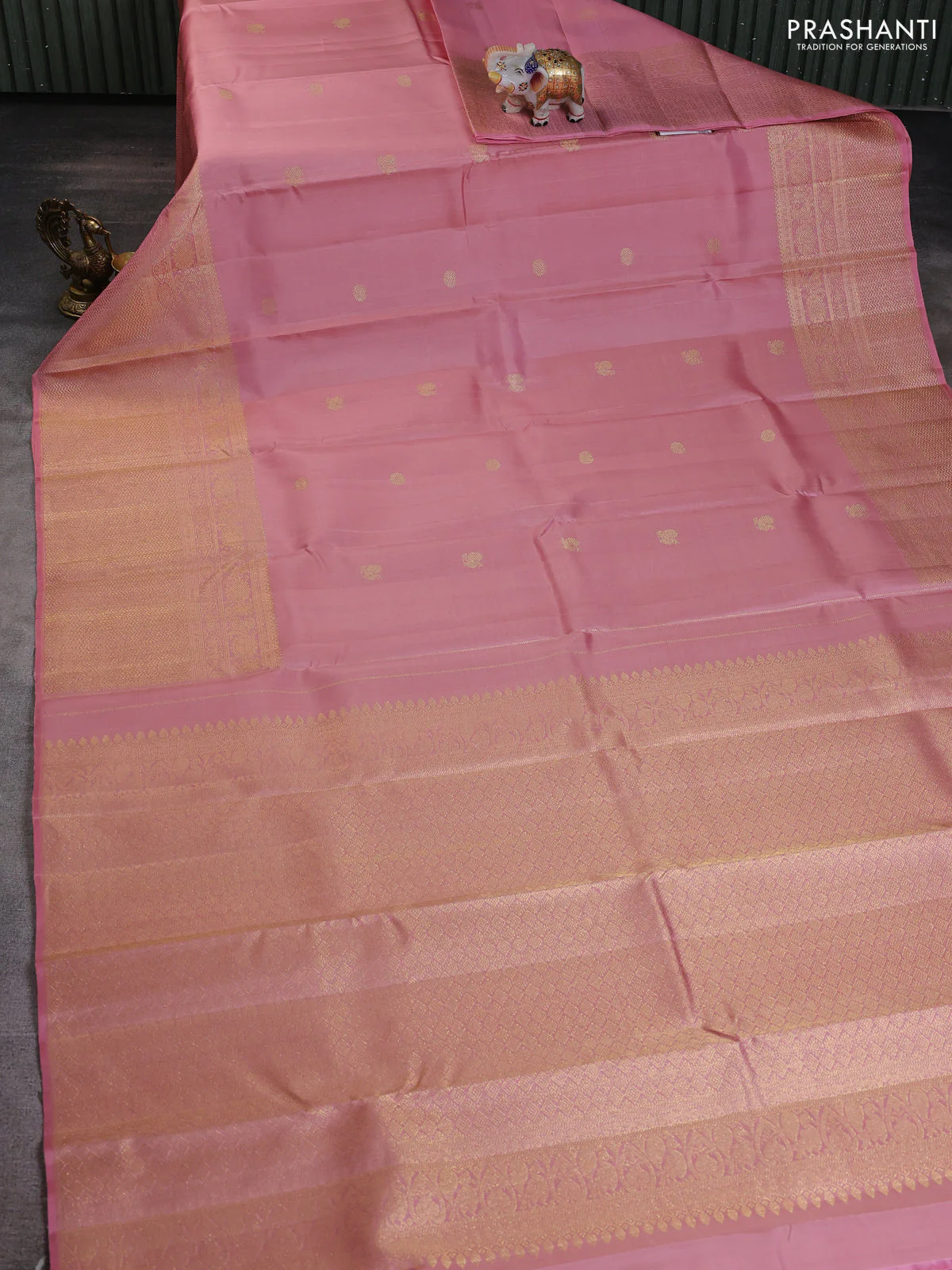 Pure kanchipuram silk saree peach shade with annam & rudhraksha zari woven buttas and long zari woven border - Image 2