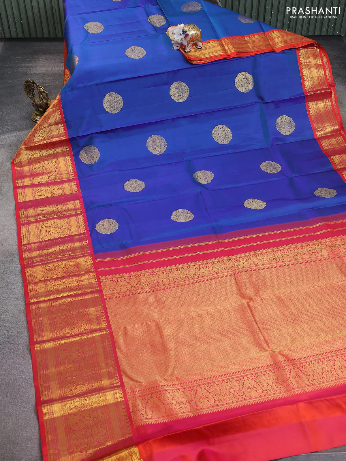 Pure kanchipuram silk saree peacock blue and red with rudraksha zari woven buttas and long zari woven korvai border - Image 2