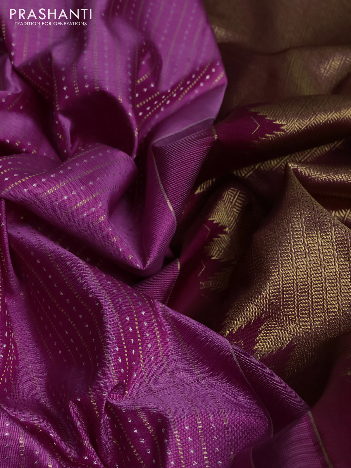 Pure kanchipuram silk saree pink and dark magenta pink with allover silver & gold zari weaves and long zari woven butta border - Image 3