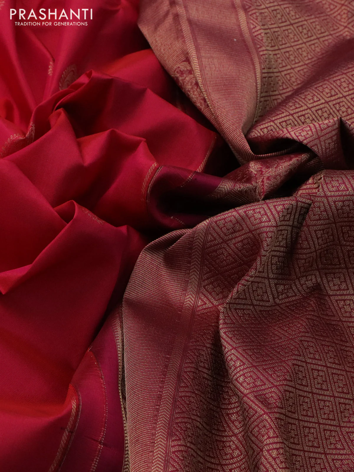 Pure kanchipuram silk saree pink and magenta pink with paisley zari woven buttas and rich zari woven border - Image 3