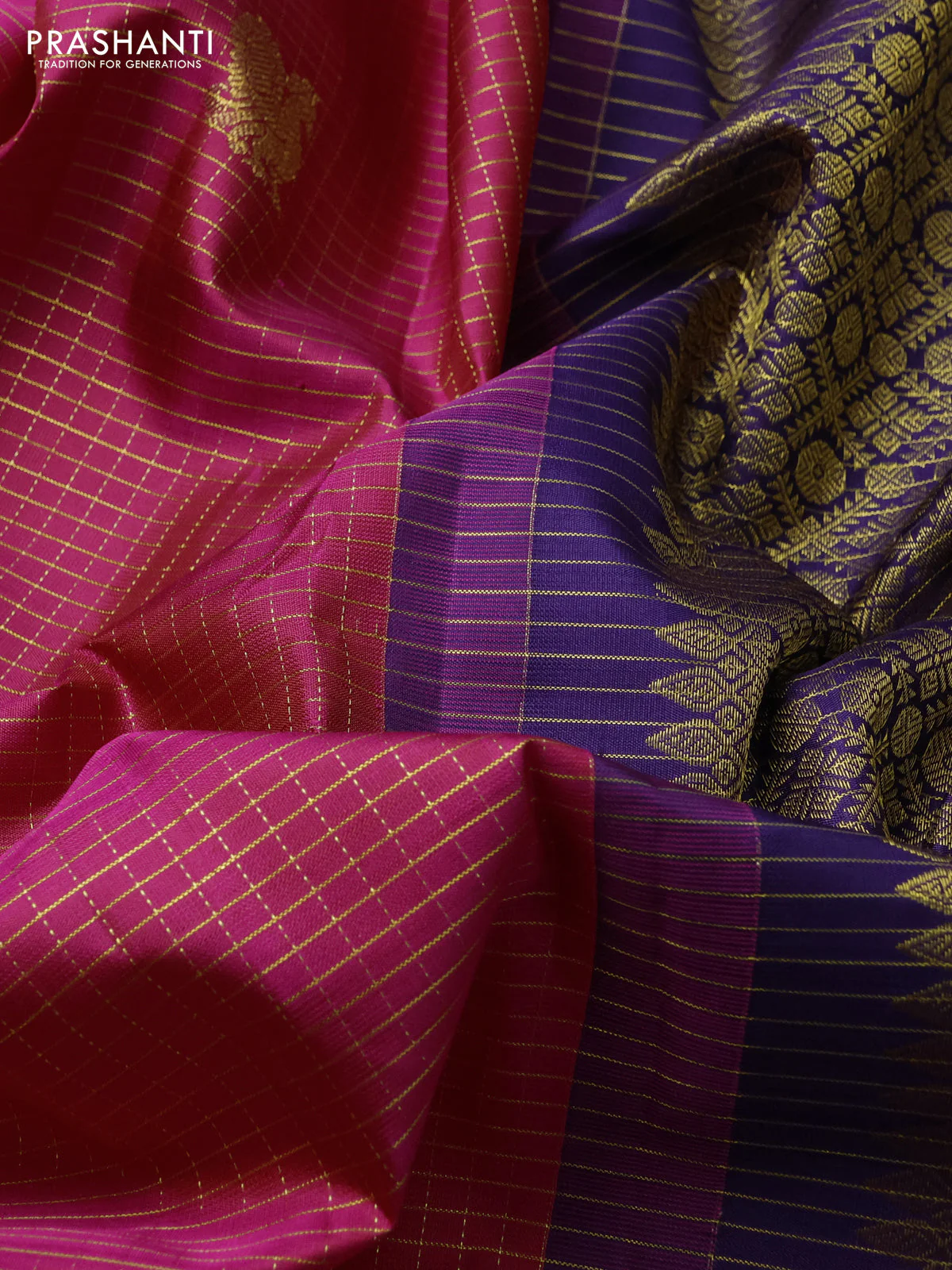 Pure kanchipuram silk saree pink and navy blue with allover small zari checks & buttas in borderless style - Image 3