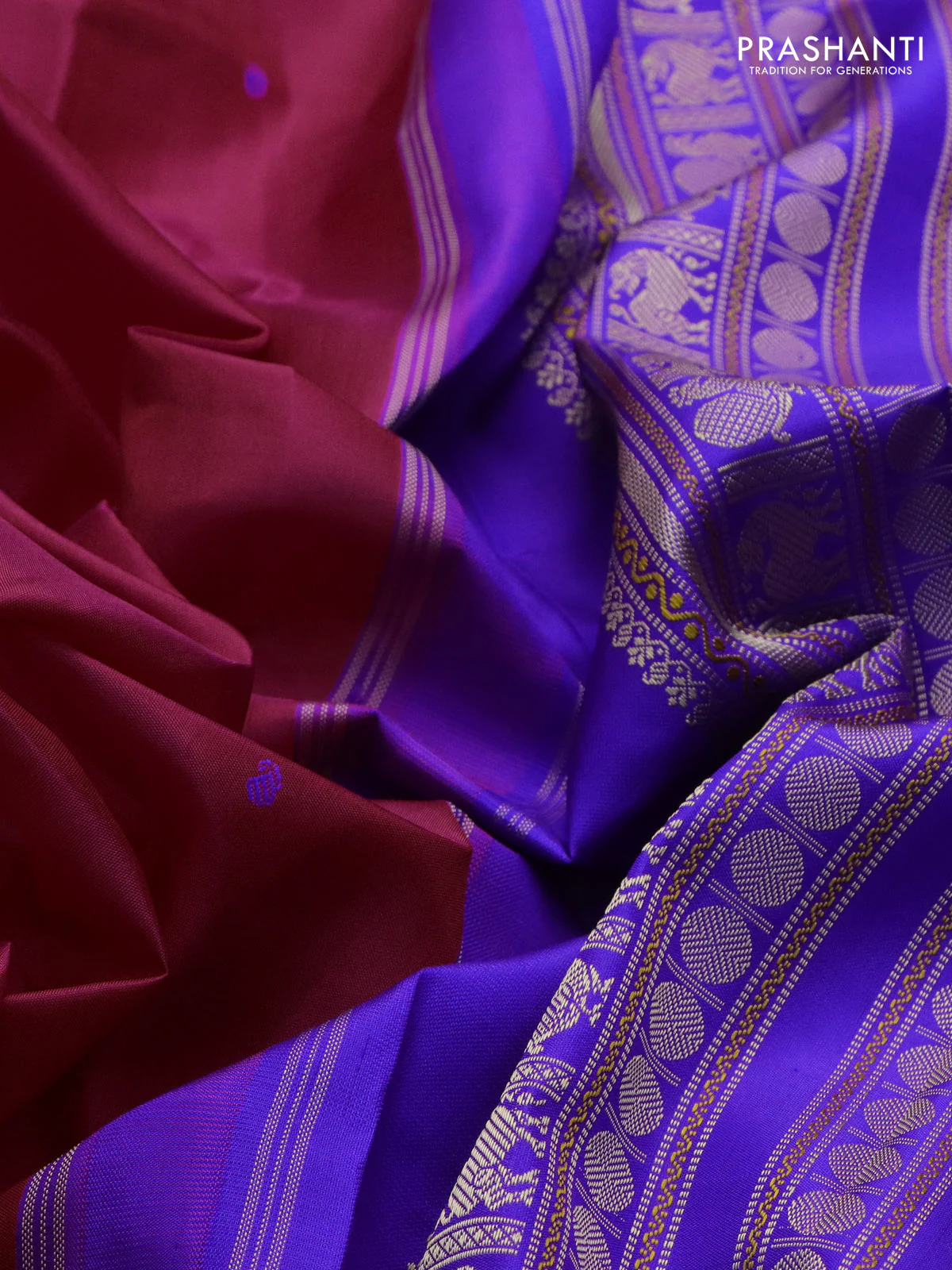 Pure kanchipuram silk saree pink and royal blue with thread woven buttas and temple design thread woven border - Image 3