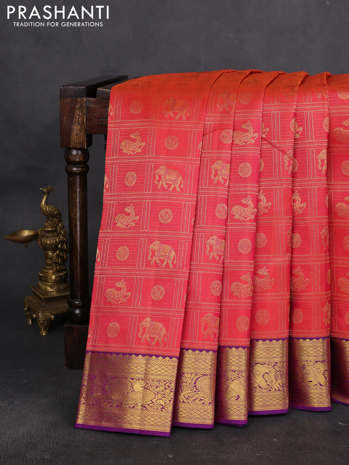Pure kanchipuram silk saree pinkish orange and purple with allover zari woven checks & buttas and annam & elephant zari woven border - Image 2