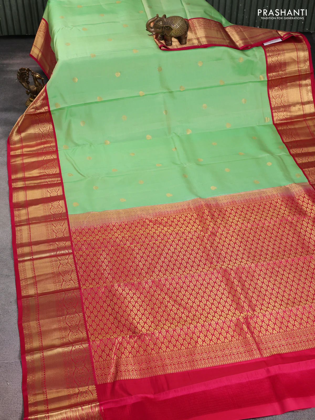 Pure kanchipuram silk saree pista green and pink with zari woven buttas and rich zari woven korvai border - Image 2