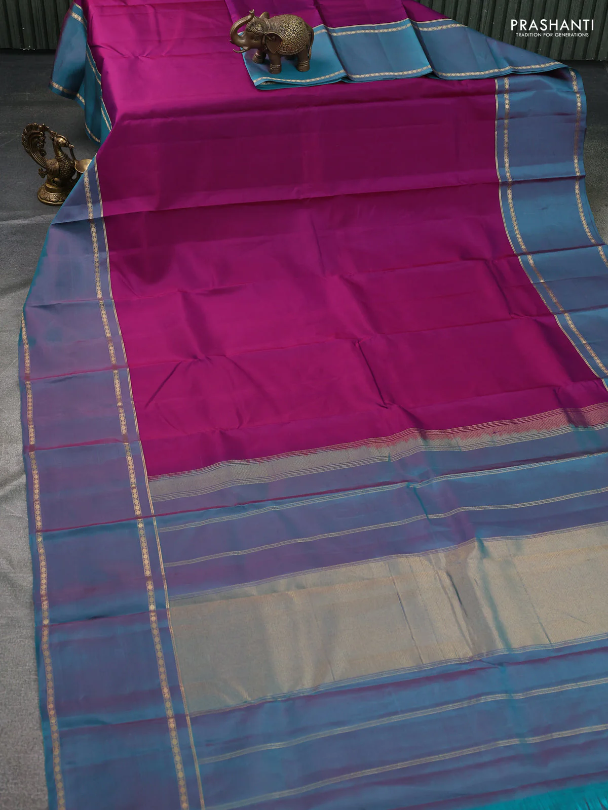 Pure kanchipuram silk saree purple and peacock green with plain body and rettapet zari woven border - Image 2