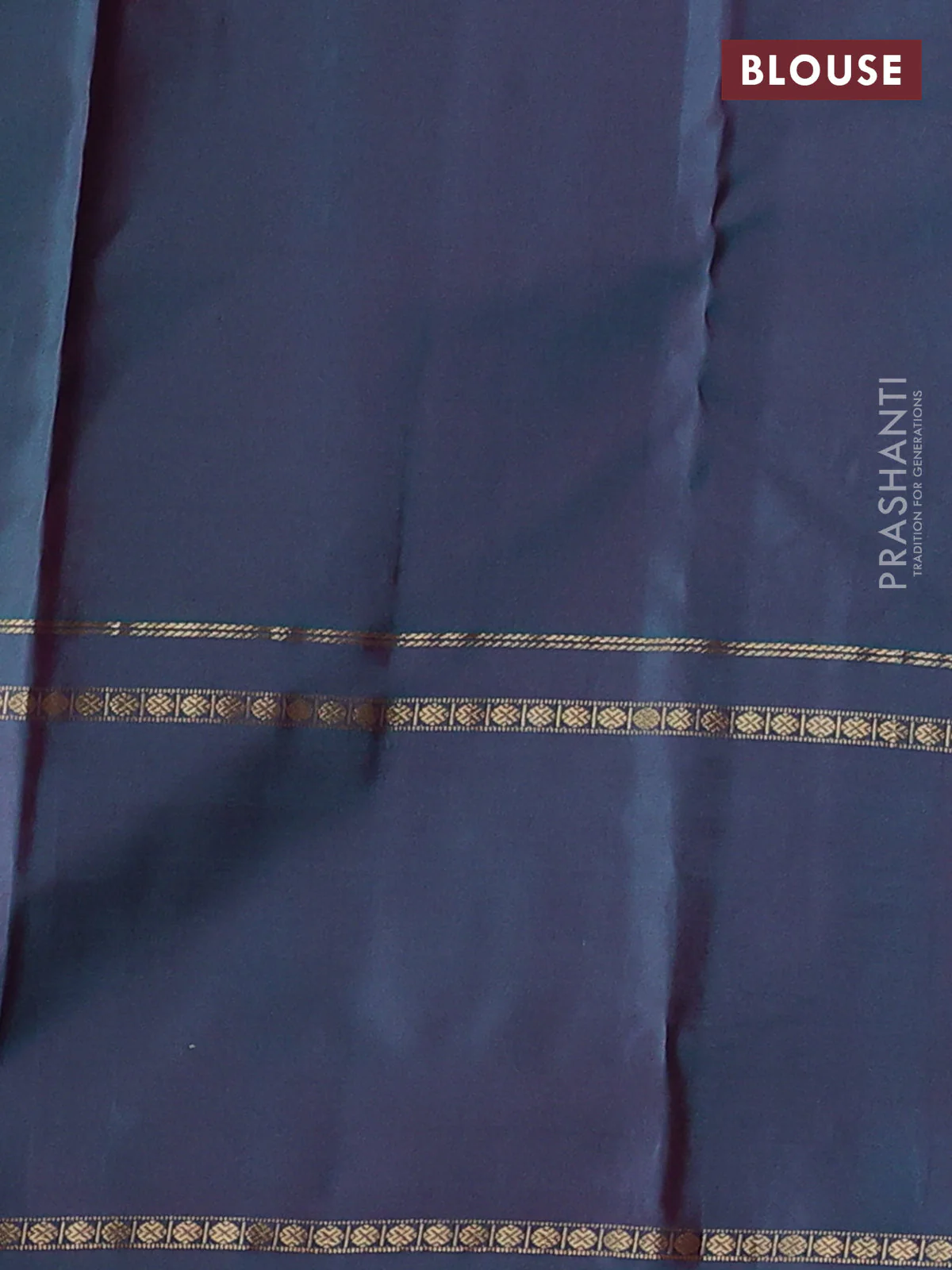 Pure kanchipuram silk saree purple and peacock green with plain body and rettapet zari woven border - Image 4