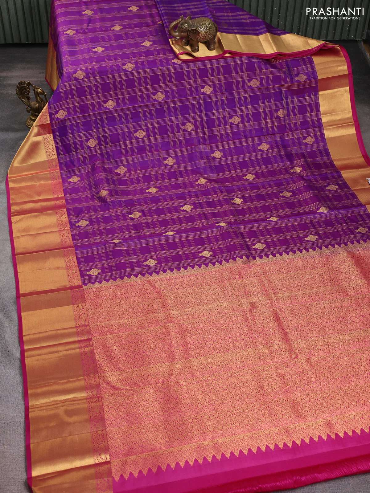 Pure kanchipuram silk saree purple and pink with allover zari checks & buttas and rich zari woven border - Image 2