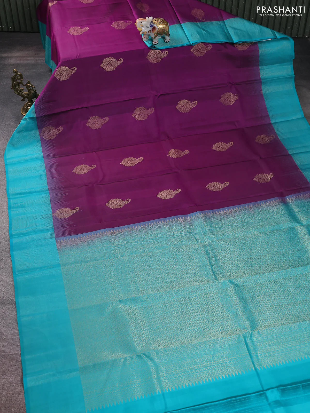 Pure kanchipuram silk saree purple and teal blue with zari woven buttas and simple zari border - Image 2