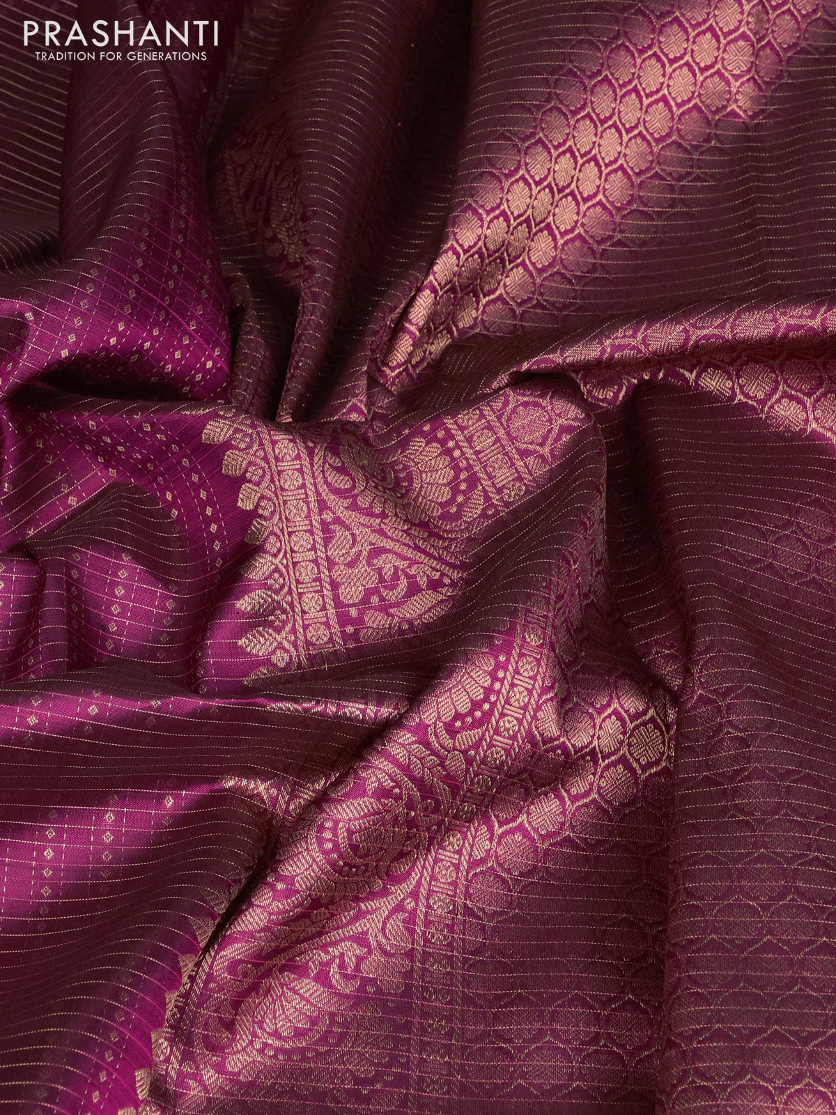 Pure kanchipuram silk saree purple with allover zari checks & buttas and long rettapet zari woven border - Image 3