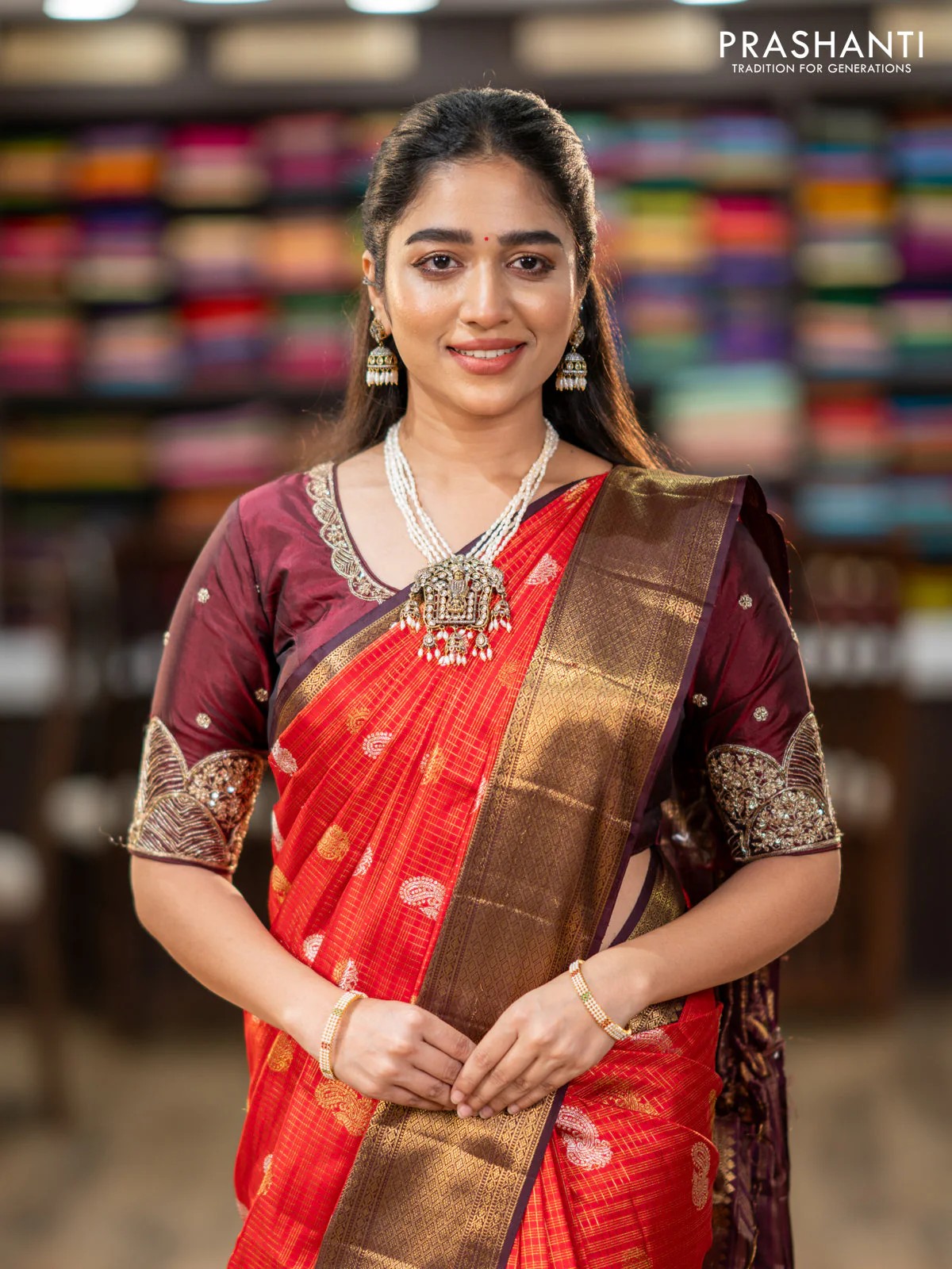 Pure kanchipuram silk saree red and coffee brown with allover zari checks & annam buttas and long rich zari woven border - Image 2