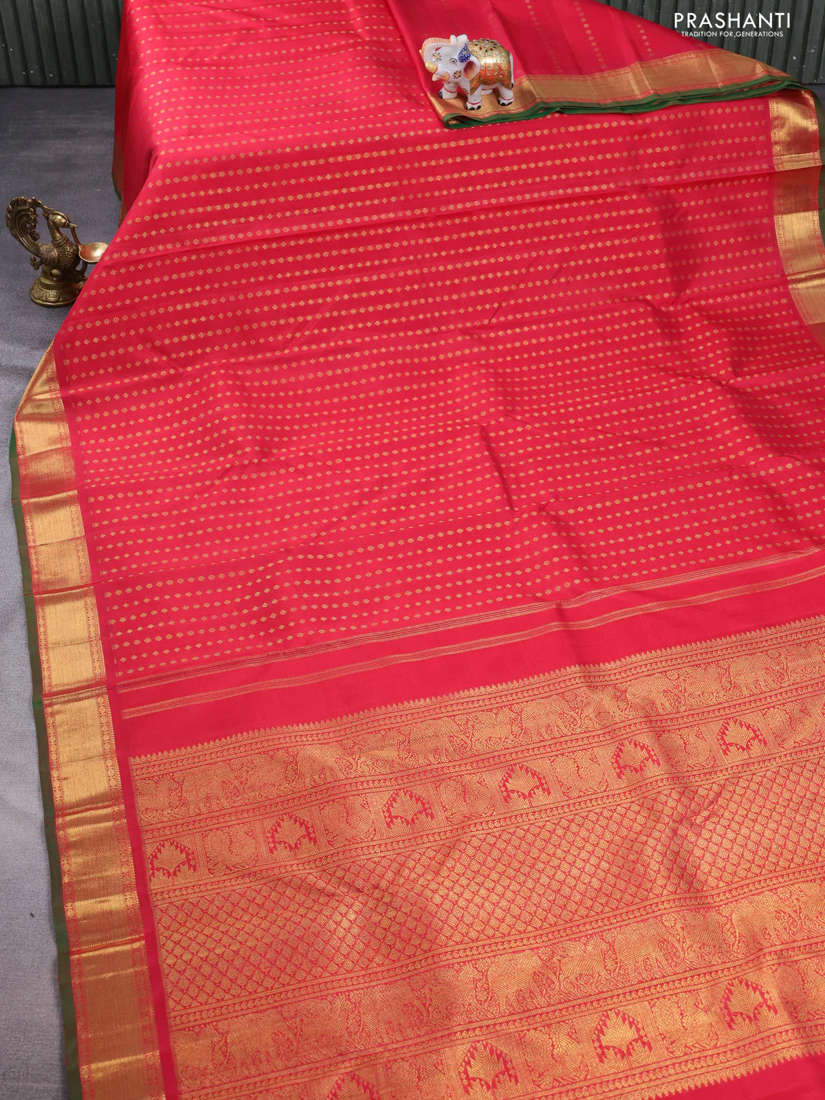 Pure kanchipuram silk saree red and green with allover zari woven 1000 buttas and zari woven border - Image 3