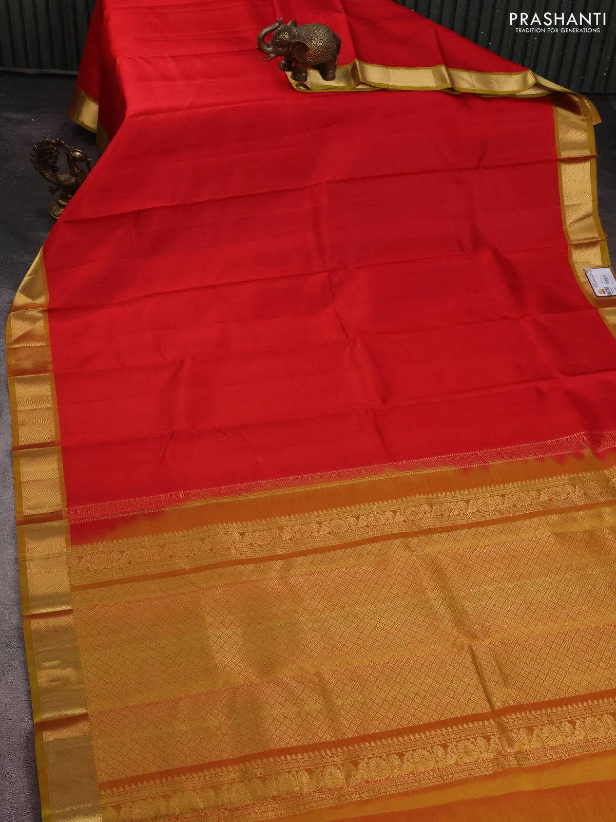 Pure kanchipuram silk saree red and mustard shade with plain body and zari woven border - Image 2