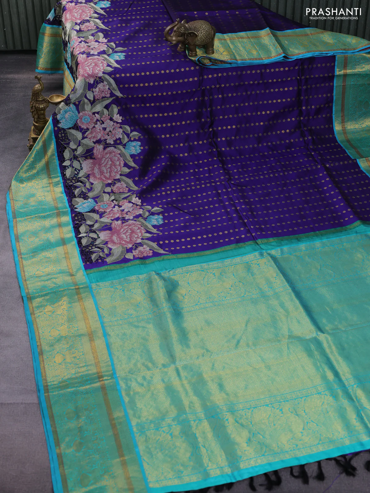 Pure kanchipuram silk saree blue and dual shade of teal blue with allover butta prints and floral embroidery cut work zari border - Image 3