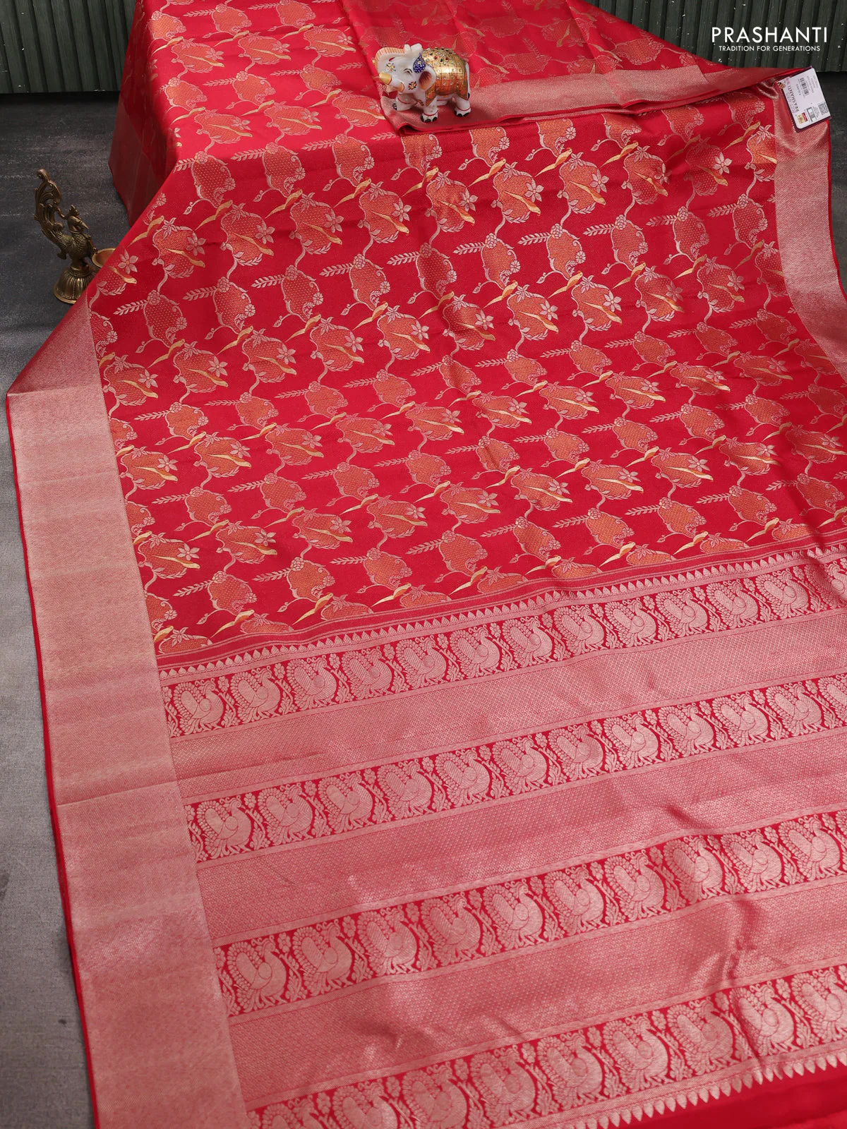 Pure kanchipuram silk saree red with allover silver & gold zari woven brocade weaves and zari woven border - Image 2