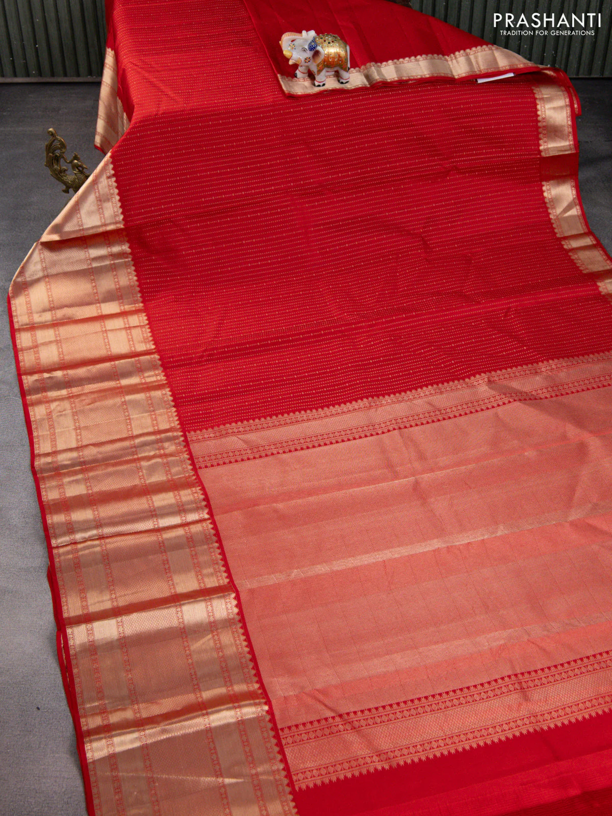Pure kanchipuram silk saree red with allover zari woven 1000 butta weaves and long rich zari woven border - Image 2