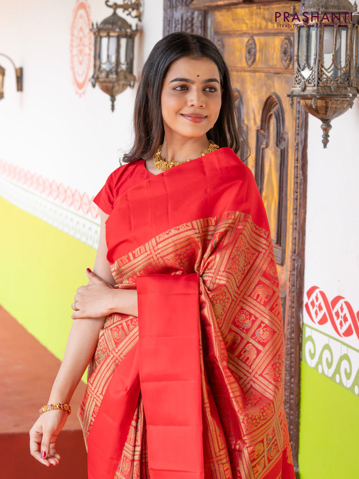 Pure kanchipuram silk saree red with allover zari woven brocade weaves and simple border - Image 5