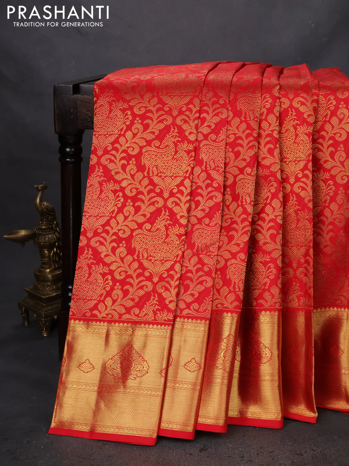 Pure kanchipuram silk saree red with allover zari woven brocade weaves and zari woven border - Image 2