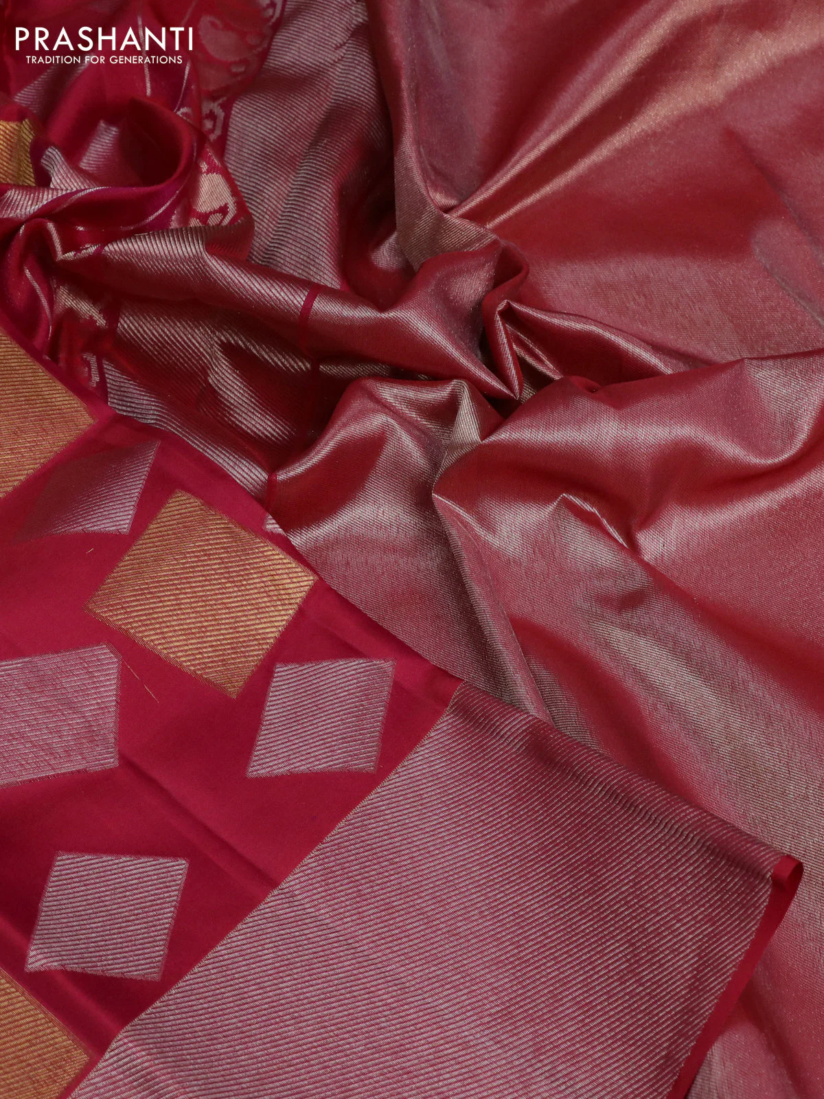 Pure kanchipuram silk saree red with allover zari woven geometric butta weaves and rich zari woven border - Image 4