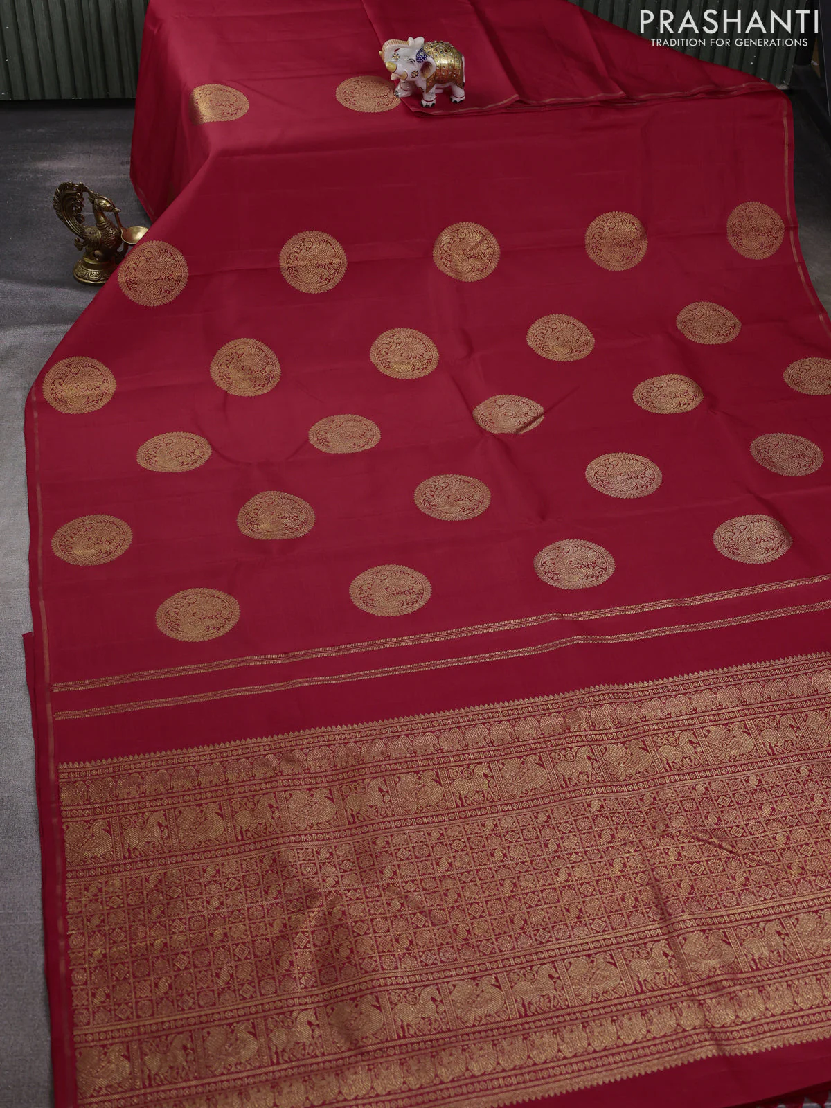 Pure kanchipuram silk saree red with annam zari woven buttas in borderless style - Image 2