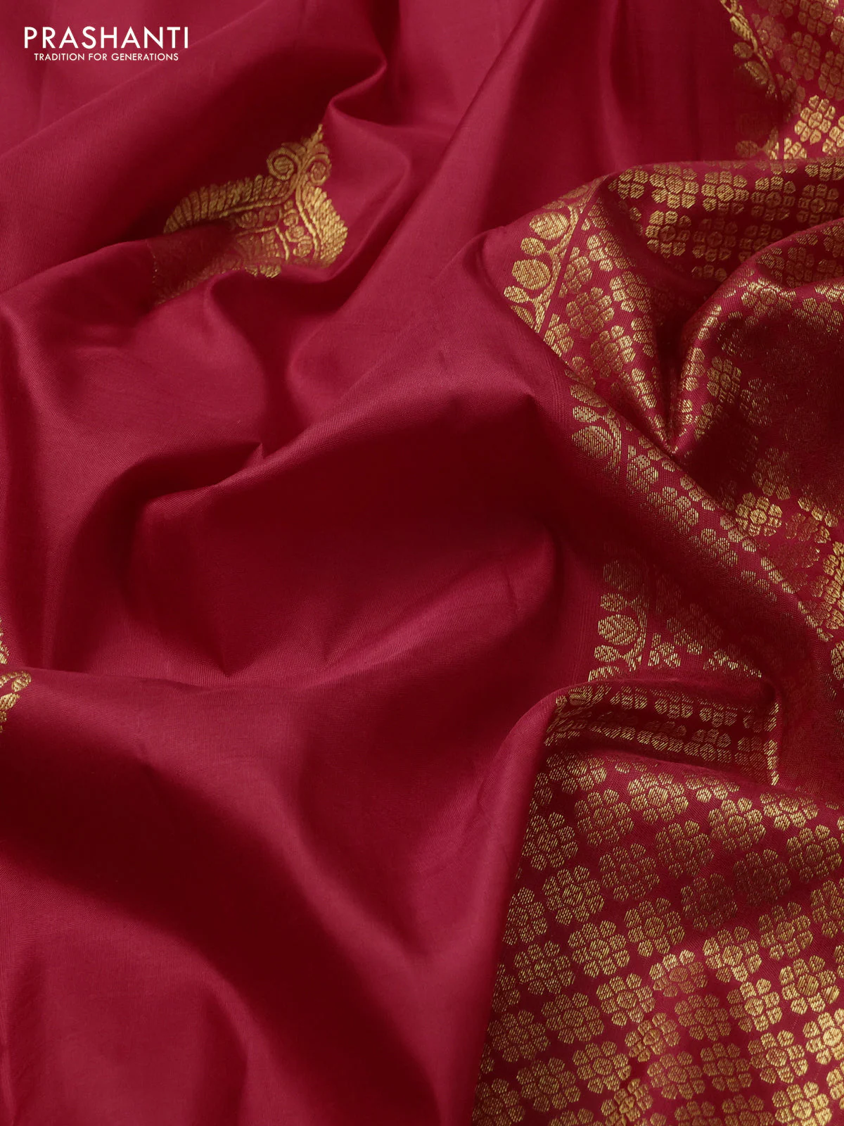 Pure kanchipuram silk saree red with zari woven buttas and zari woven border - Image 3