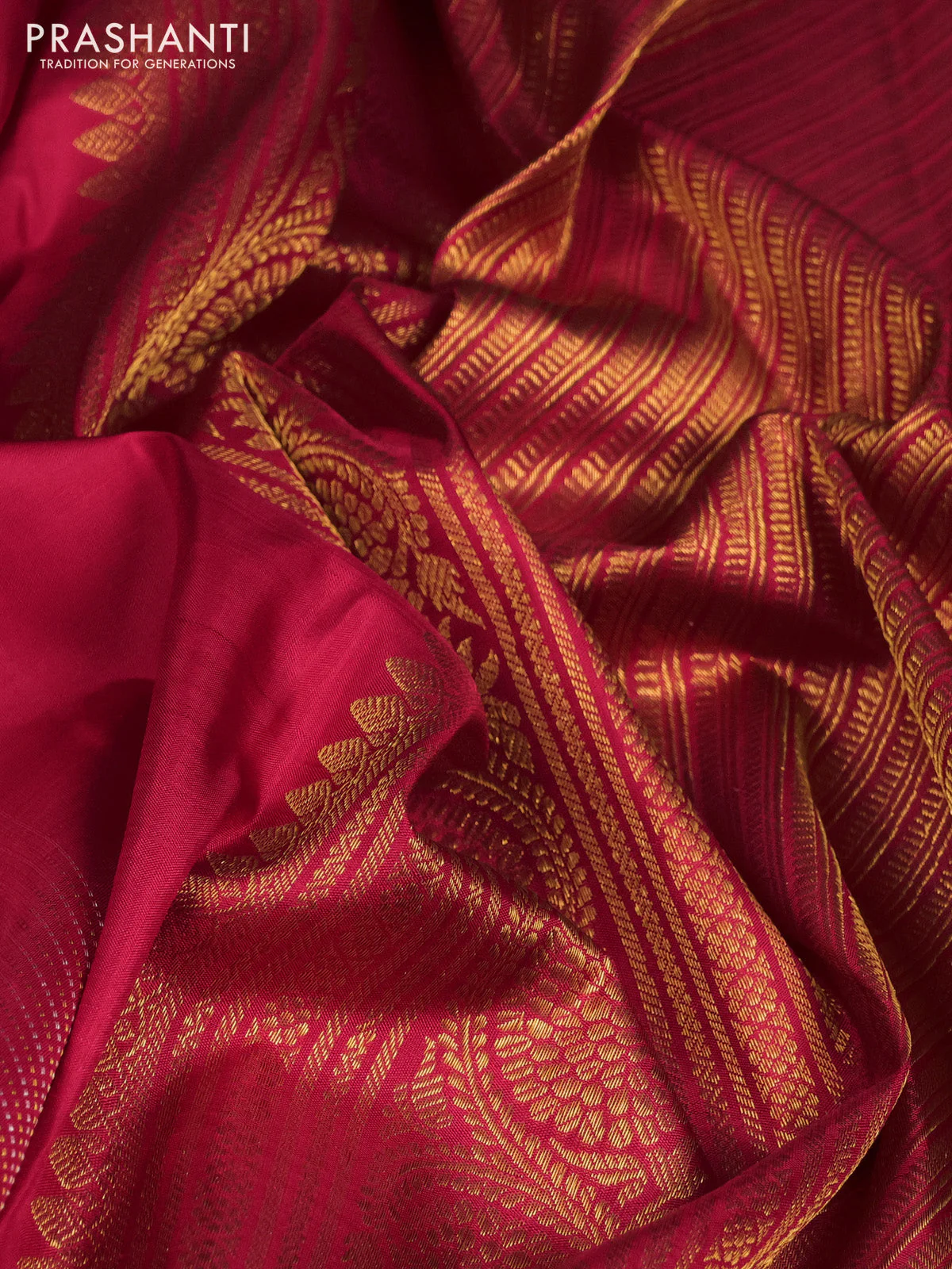 Pure kanchipuram silk saree reddish pink with allover silver & gold zari weaves in borderless style - Image 3