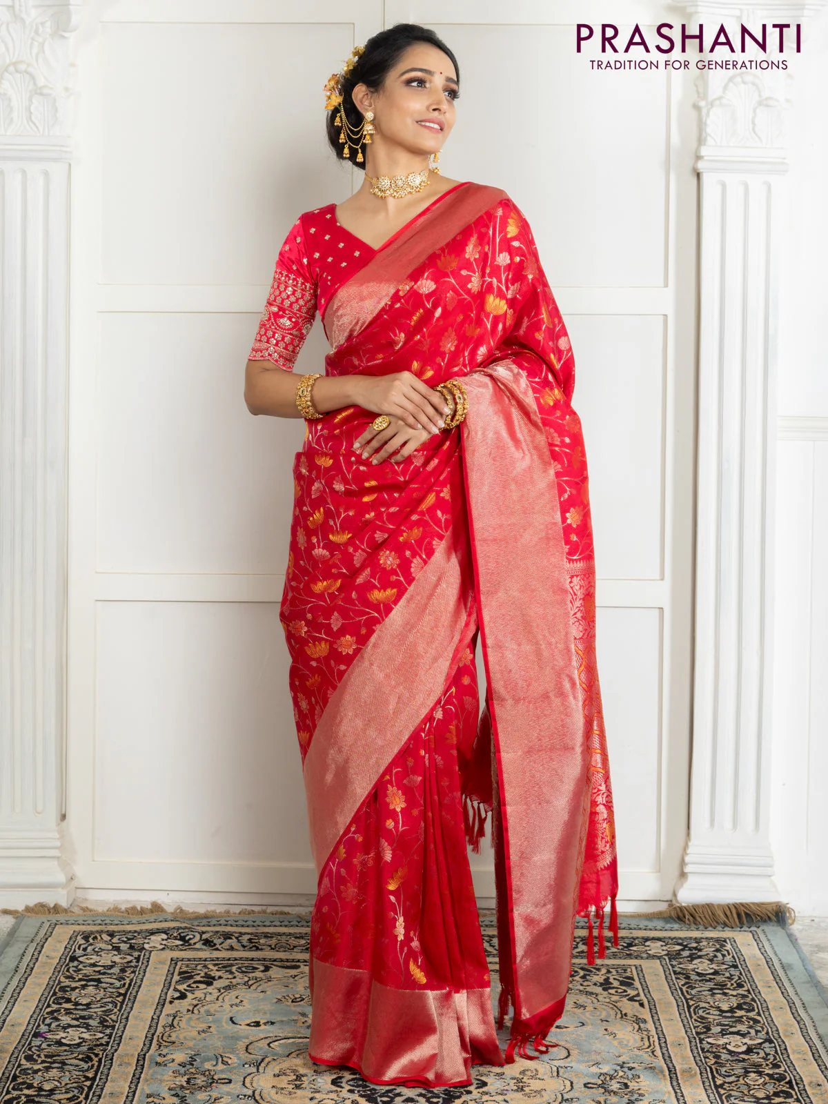 Pure kanchipuram silk saree reddish pink with floral motif zari weaves and silver zari woven border - Image 4