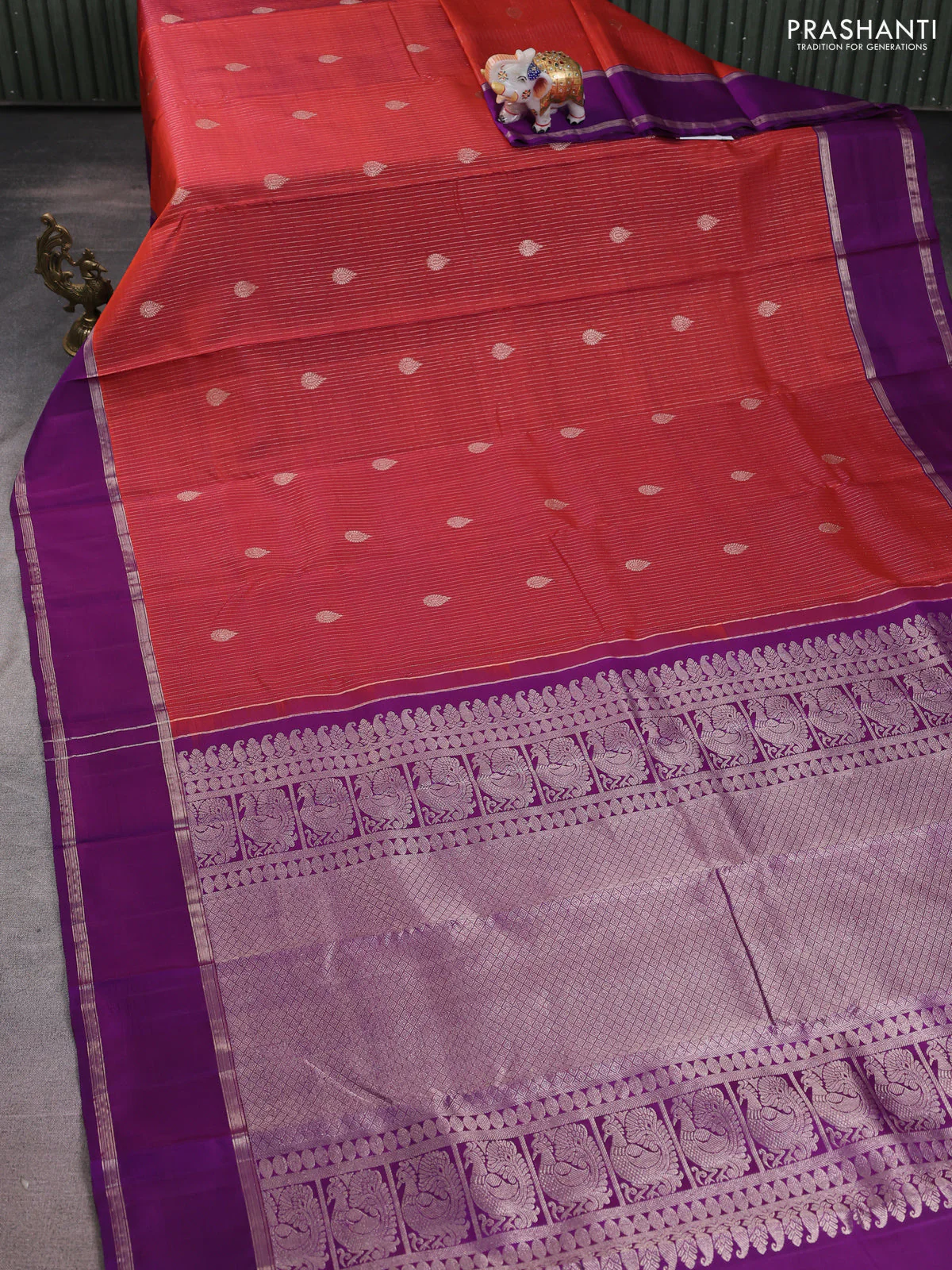 Pure kanchipuram silk saree rust ahade and purple with allover silver weaves & buttas and rettapet silver zari woven border - Image 2