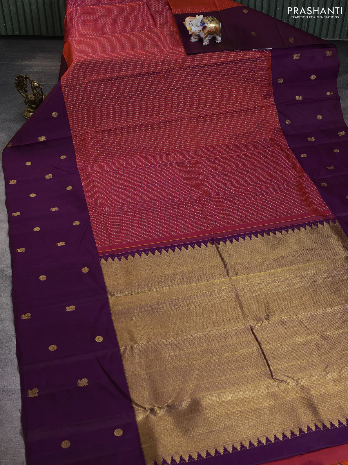 Pure kanchipuram silk saree rustic orange and deep purple with allover zari woven brocade weaves and zari woven butta border - Image 2