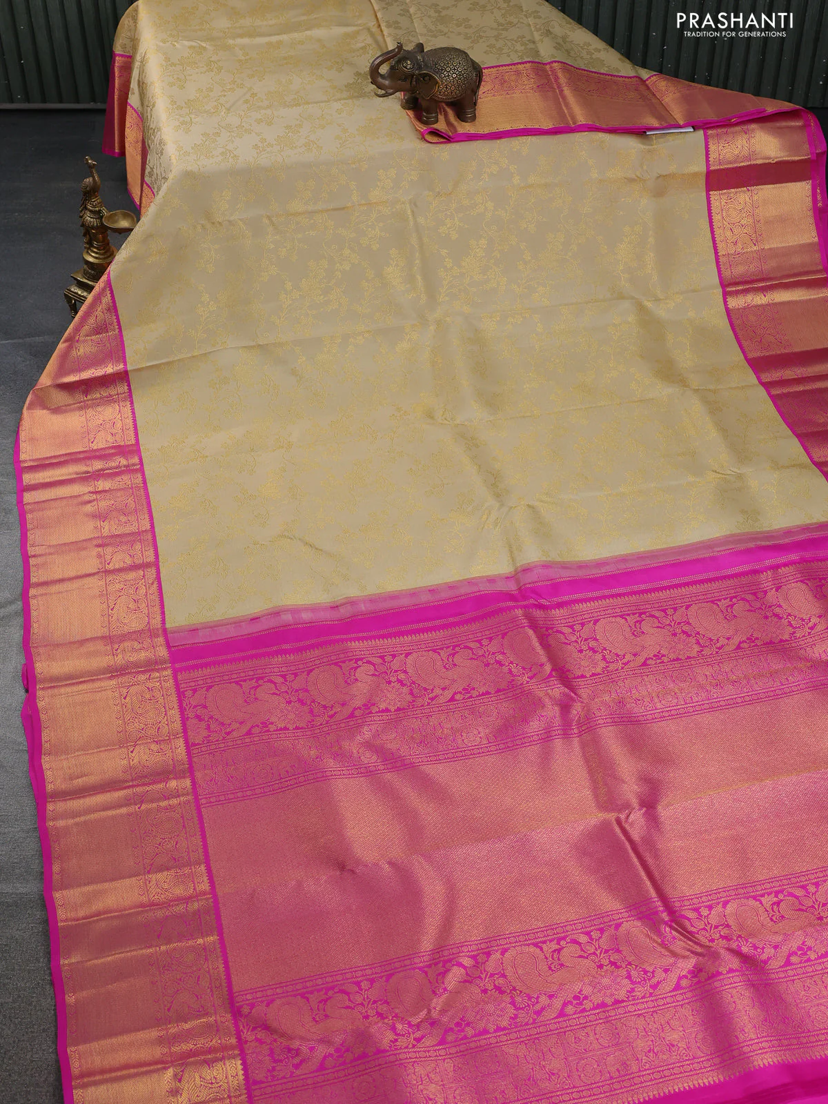 Pure kanchipuram silk saree sandal and pink with allover zari woven brocade weaves and zari woven border - Image 2