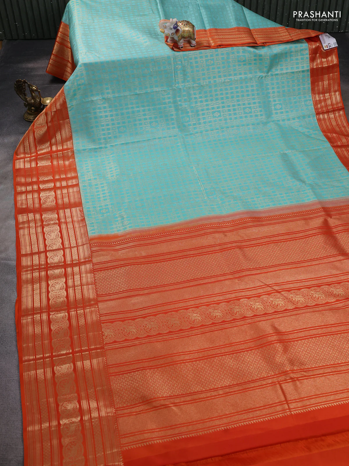 Pure kanchipuram silk saree teal blue and orange with allover zari checked pattern and zari woven border - Image 2